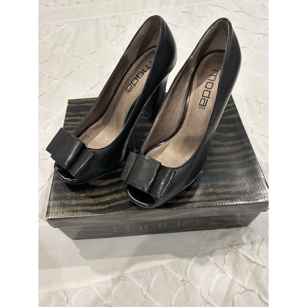 Moda Spana Women's Black Leather High Heels Size 8 M